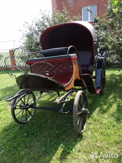 Коляска Карета