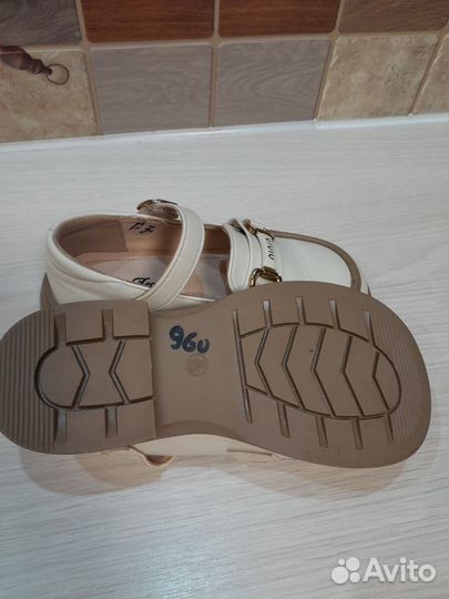 Сандалии для девочки 30 размер