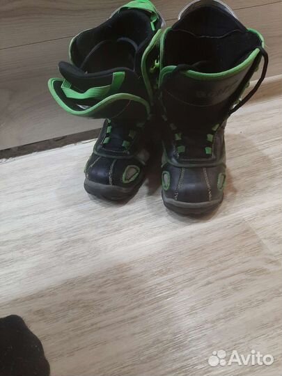 Сноубордические ботинки детские 34.5