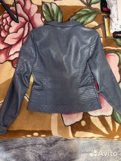Куртка кожанка женская