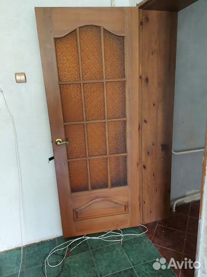 Дверь межкомнатная из массива сосны