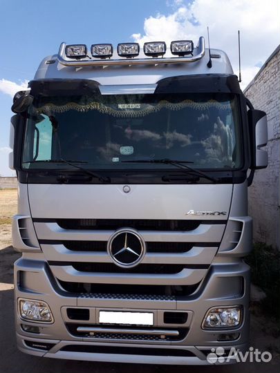 Дуга на крышу 60 мм Mercedes-Benz Actros