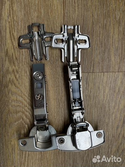 Петля Hettich Sensys 8645i с монтажной планкой