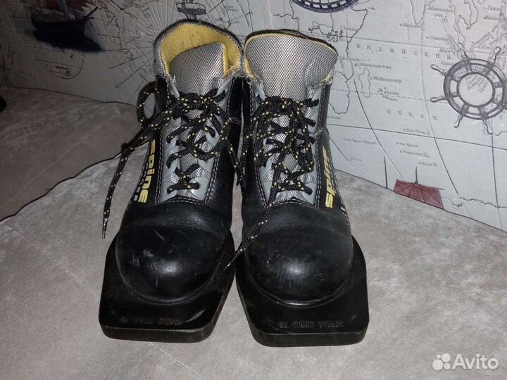 Лыжные ботинки 32 размер