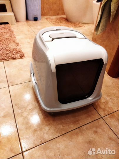 Закрытый лоток для кошек большой
