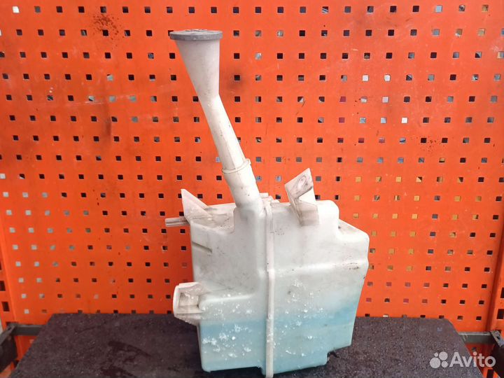 Бачок омывателя Nissan teana j32