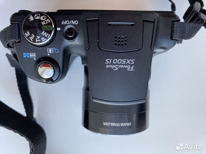 Зеркальный фотоаппарат canon