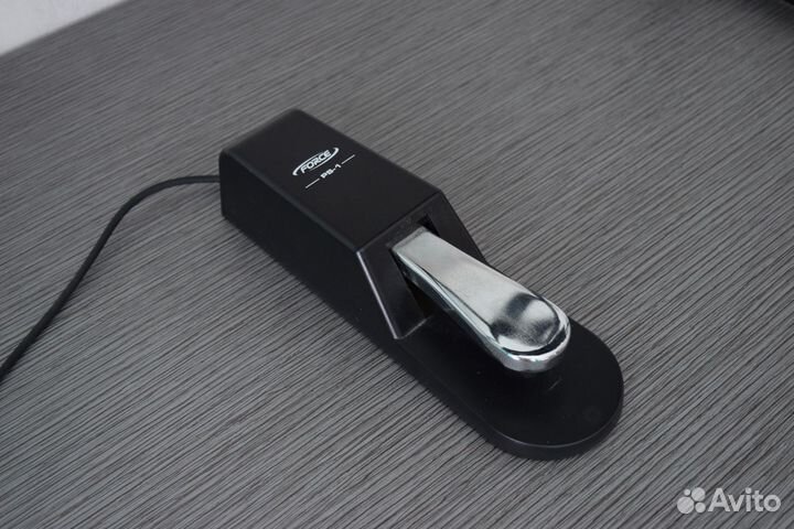 Цифровое пианино Yamaha P45B