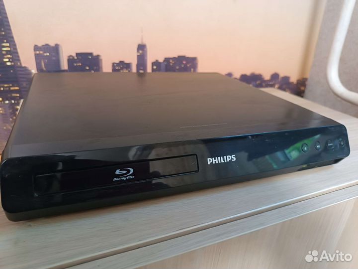 Blu-ray плеер philips