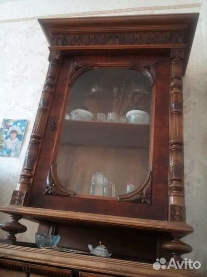 Антикварный буфет