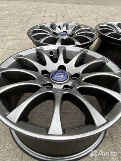 Диски литые r15 5x108 (как новые)