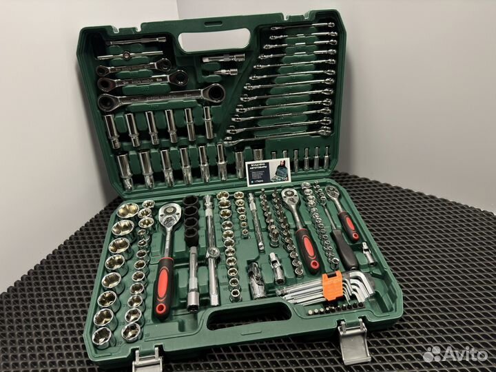 Набор инструментов 151 предмет новый