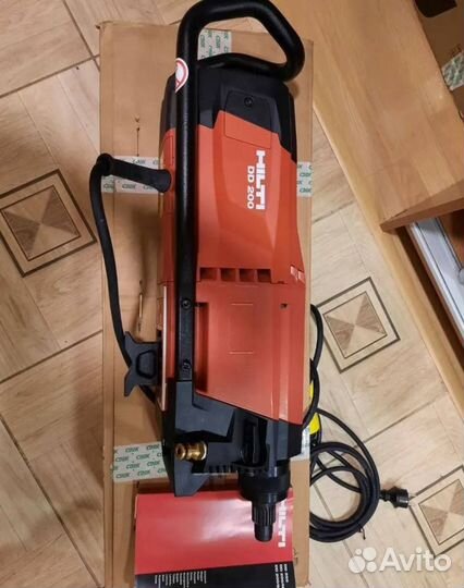 Установка алмазного бурения hilti dd 200