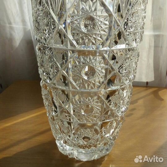 Ваза для цветов большая