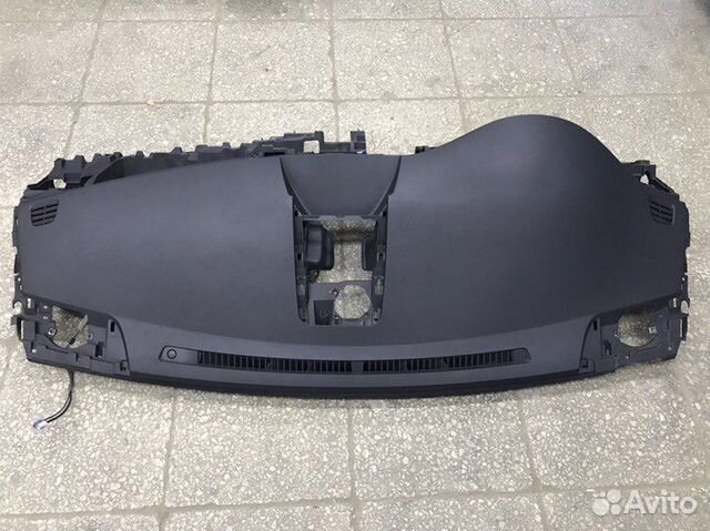 Торпедо панель приборов Toyota Sienna