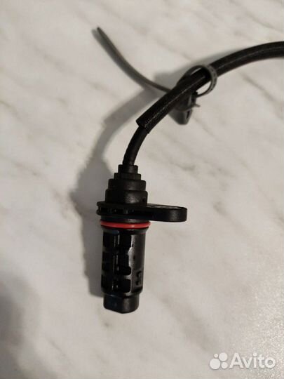 Датчик положения коленвала на hyundai Sonata (2,4)