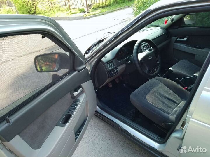 LADA Priora 1.6 МТ, 2010, 182 000 км