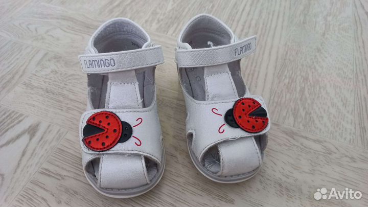Сандали для девочки