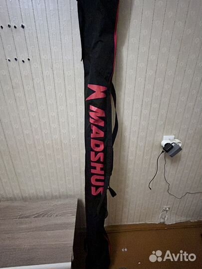 Беговые лыжи комплект в отличном состоянии