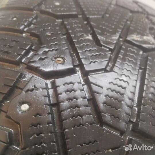 Pirelli Ice Zero 205/60 R16