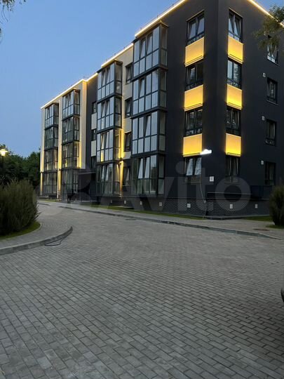 2-к. квартира, 48,3 м², 2/4 эт.