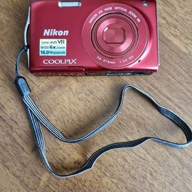 Цифровой фотоаппарат Nikon coolpix S3300