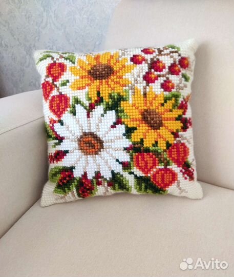 Подушка декоративная