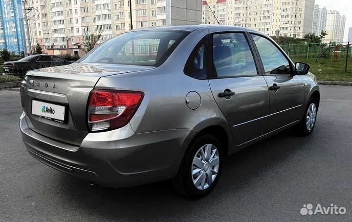 LADA Granta 1.6 МТ, 2019, 59 900 км