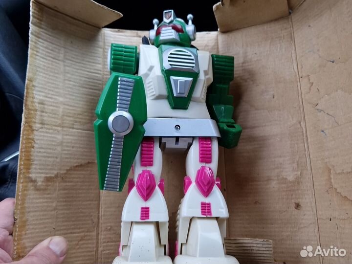 Игрушка робот