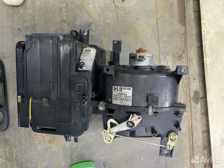 Печка в сборе на Mitsubishi Colt/Mirage V CJ
