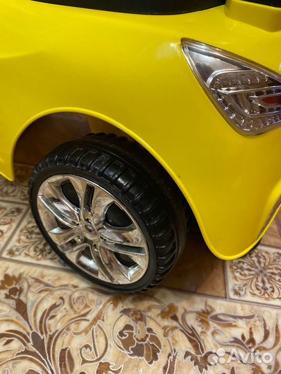 Детская машина толокар