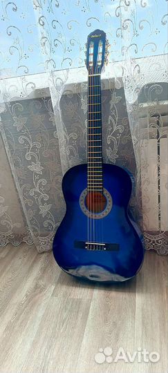 Классическая гитара Belucci