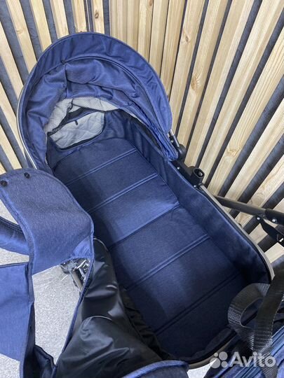 Коляска для детей Luxmom 555 2в1