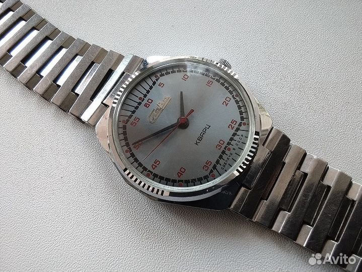 Часы Слава Кварц СССР Водонепроницаемые