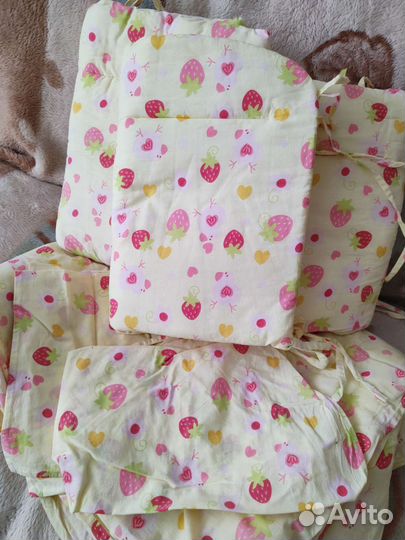 Бортики в детскую кроватку