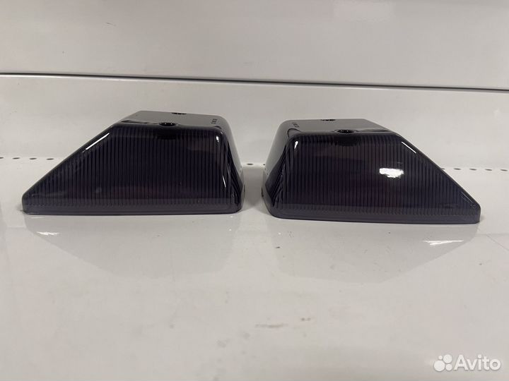 Поворотник левый правый Mercedes W463