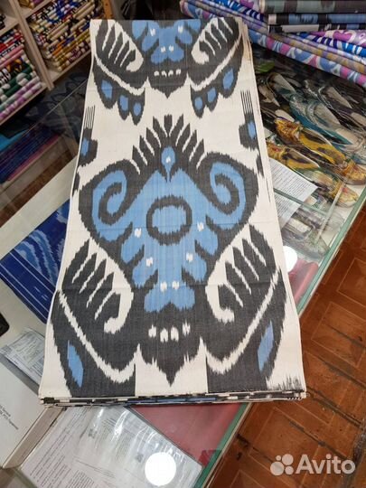 Узбекский шелковый бархат Бахмаль. Шелковый икат