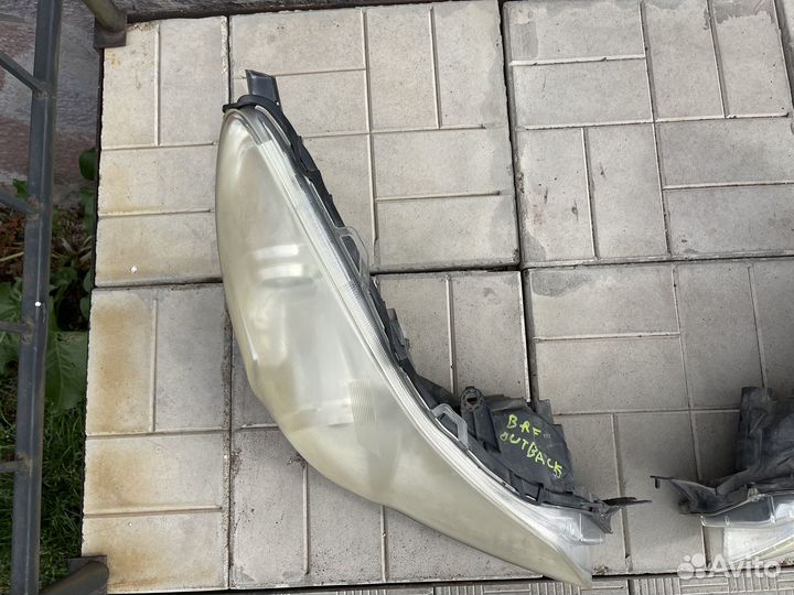 Фары на Subaru Legacy/Outback