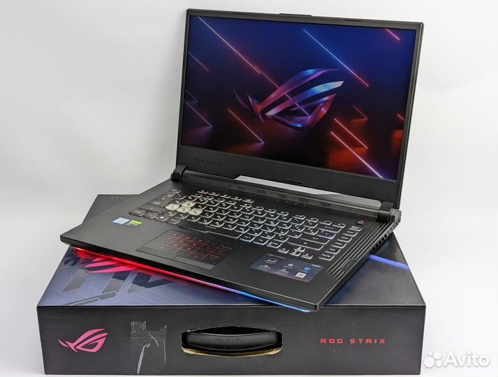 Игровой Asus ROG strix RTX2070/I7-9750H/16/512