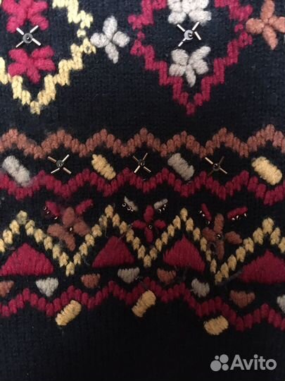 Свитер женский