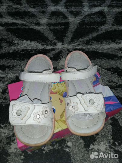 Босоножки для девочки