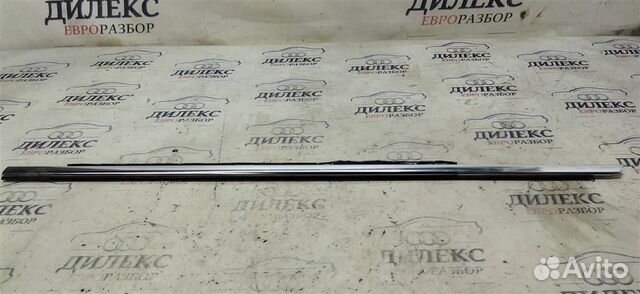 Накладка стекла переднего левого Audi Q5