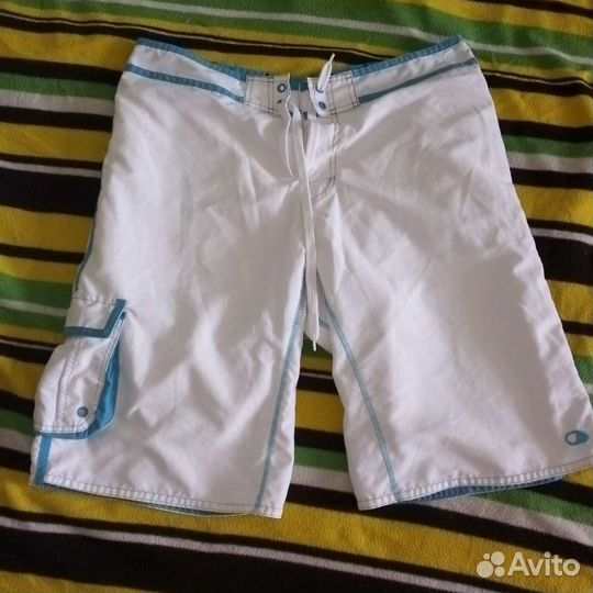 Шорты белые