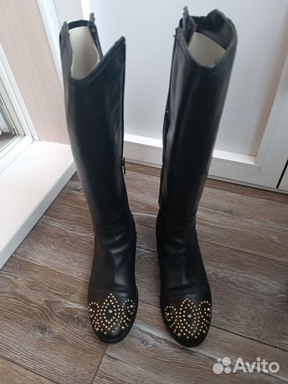 Сапожки Laura Bellariva. 37.5. Кожа. Италия