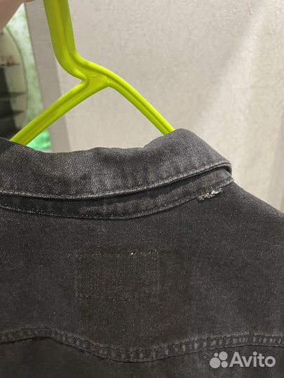 Джинсовая куртка pull and bear