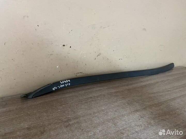 Молдинг лобового стекла Opel Astra G 1998-2005