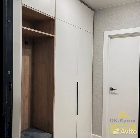 Шкаф распашной