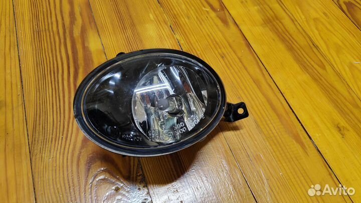 Противотуманная фара vw touareg