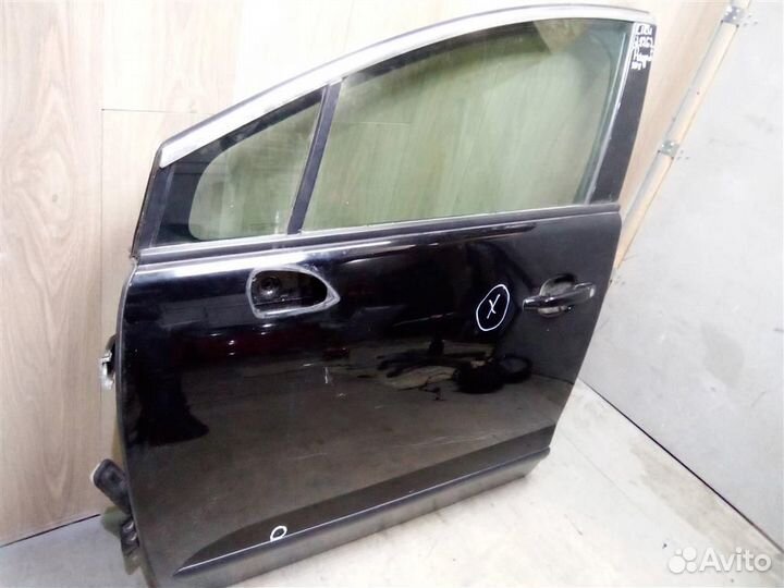 Дверь передняя левая от Peugeot 3008 2010-2016