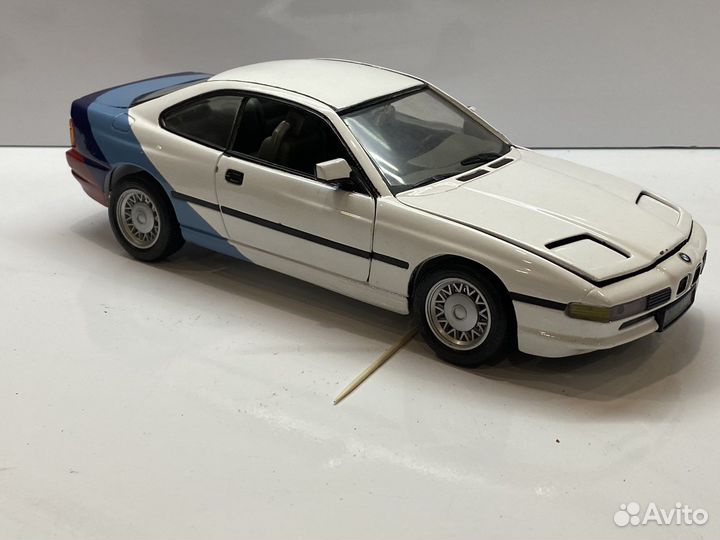 Модель BMW 850 e31 road tough